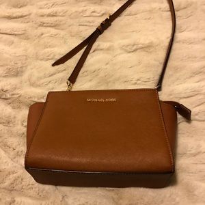 Michael Kors crossbody